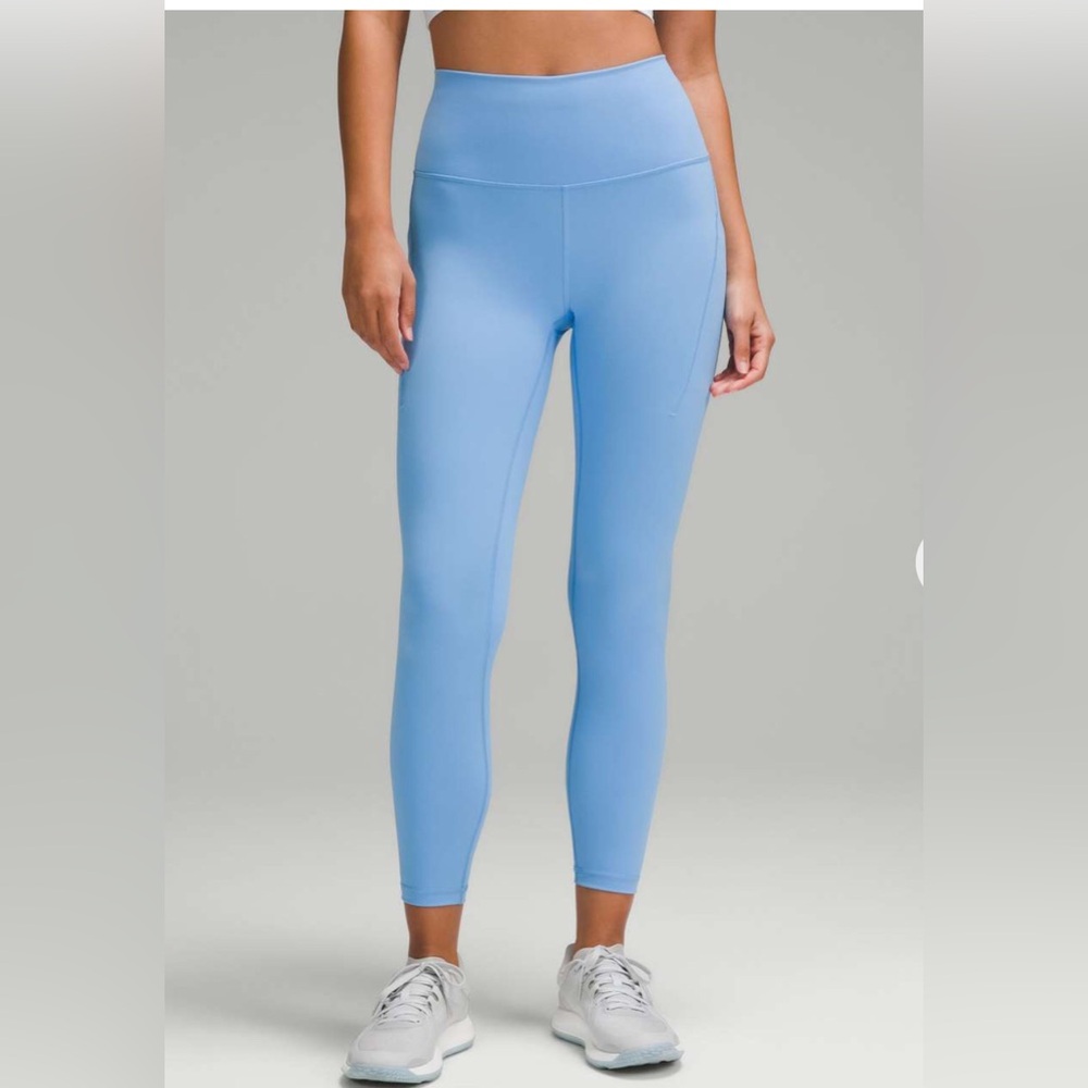 🌼 Lululemon Wunder Train High Rise HR 25” with Pockets Aero Blue Size 2